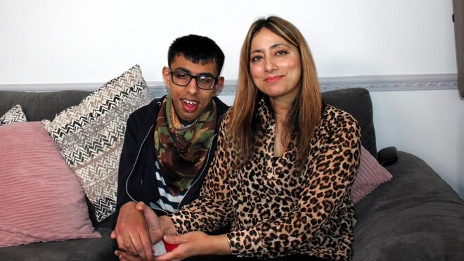 amna parent carer with son